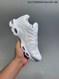 Nike Air Max Plus Triple White EU 42