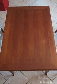 Tavolo da pranzo in legno allungabile