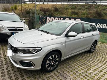 Fiat Tipo 1.6 Mjt S&S DCT SW Lounge-2020