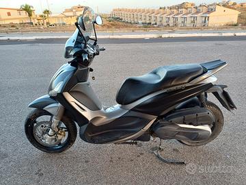 Beverly 350 sport touring abs