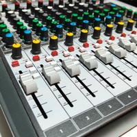 Mixer Soundcraft Signature 12 MTK