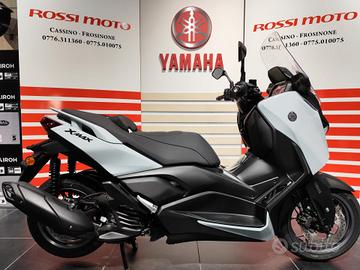 YAMAHA X-MAX 300 TECH MAX PROMO MARZO € 300 VANTAG