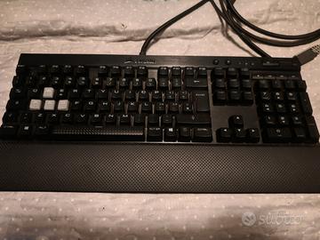 tastiera corsair K70 Rgb 