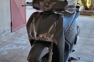  honda SH 150 anno 2016