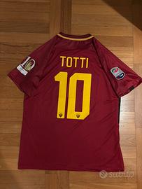 Maglia addio Totti Roma