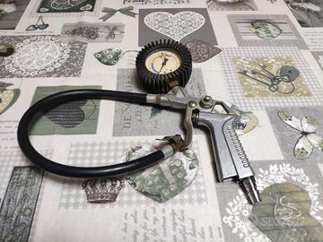 Pistola per gonfiaggio pneumatici