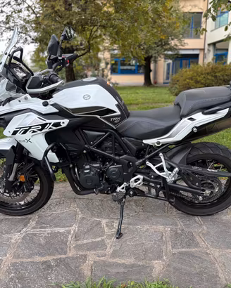 Benelli TRK 502 X