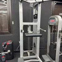 Life fitness hammer strenght flexion et traction