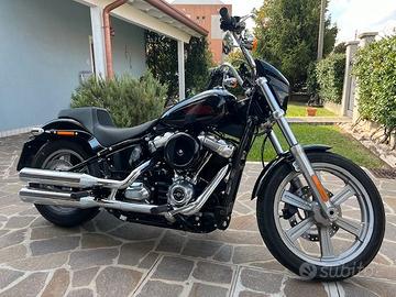 Harley Softail 2024 come nuova