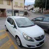 Opel Corsa 1.2 16v anno 2010