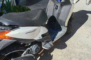 Aprilia Sportcity One 50 4Tempi