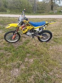 Suzuki RM 85 del 2012