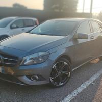 Mercedes classe A W176 180D Premium 