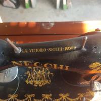 Macchina da cucire Necchi