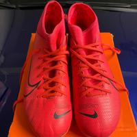 Scarpe NIKE con tacchetti per calcio