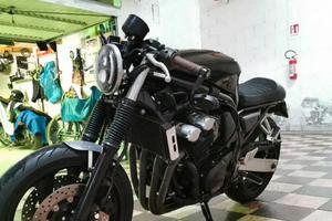 Yamaha Fz6s Fazer 2000 caferacer