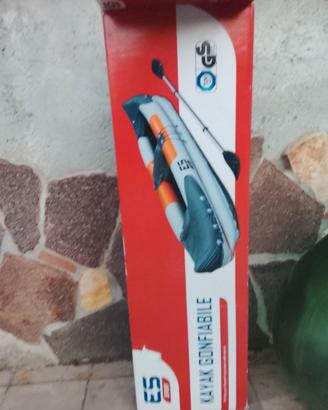 canoa usata solo una v