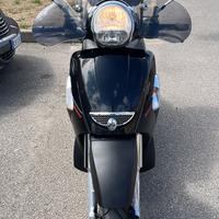 Aprilia scarabeo 300 s