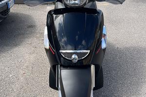 Aprilia scarabeo 300 s