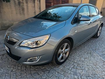 Opel Astra SOLO 86.000KM