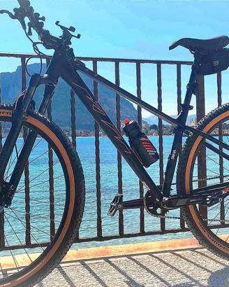 Mountain bike KTM 29 ultra Comp 1964 monocorona