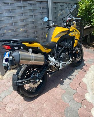 Benelli trk 500x -Serie limitata colore