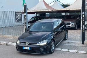 Volkswagen Golf 1.6 TDI 115cv R line - 2017