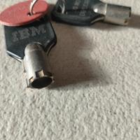 Chiavi computer IBM model 30 