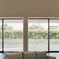 Divano letto+ penisola contenitore