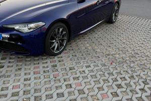 Alfa giulia 2.2 jtdm 160cv Automatica
