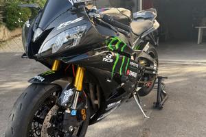 Yamaha r6