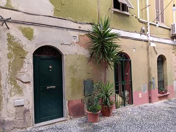 Vicolo San Leonardo Vicinanze Largo Cavallotti