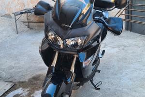 Honda Varadero - 2009