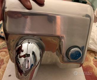 Asciugamani elettrico a parete in acciaio inox