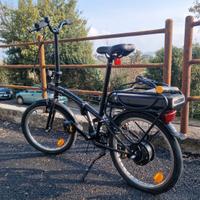 Bicicletta btwin pedalata assistita pieghevole