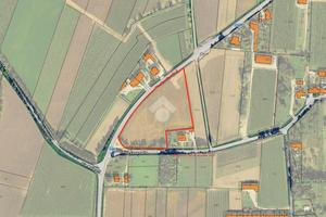 TER. AGRICOLO A VALVASONE ARZENE