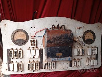 quadro elettrico per falegnameria vintage