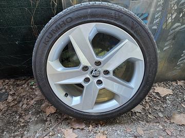 Cerchi in lega Skoda 17" + Pneumatici Kumho 