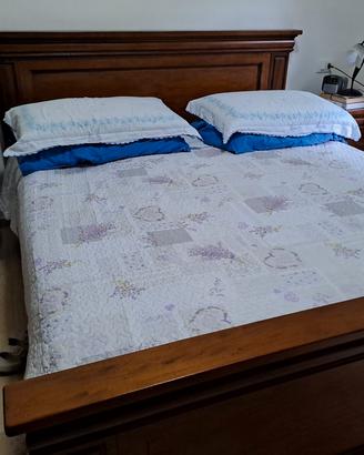 Letto matrimoniale 