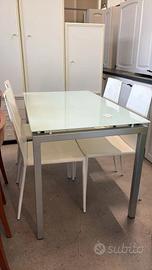 Tavolo cucina in vetro allungabile USATO 959
