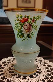 Vaso in vetro opalino