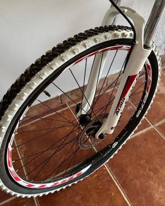 MTB ATALA TAGLIA M - RUOTE 27,5