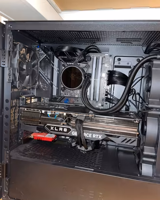 PC Gaming Top di gamma (RTX 4080 + i7) TRATTABILI