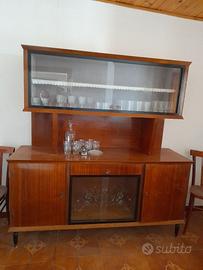 MADIA / CREDENZA