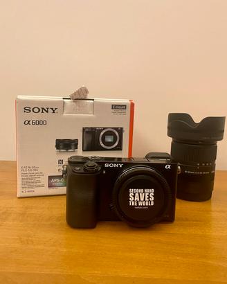 Sony A6000 + Obiettivo Sigma 18-50mm f/2.8
