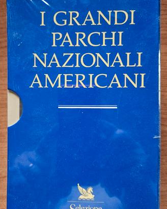 4 cofanetti vhs nuove