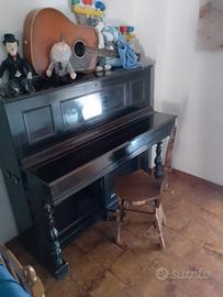 Pianoforte a muro