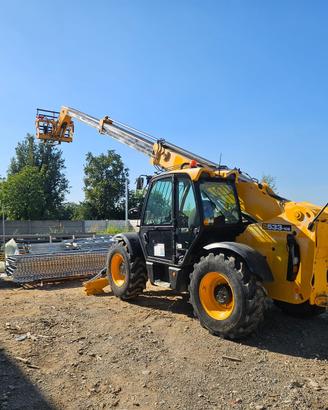 Sollevatore telescopico JCB 533-105 Telehandler