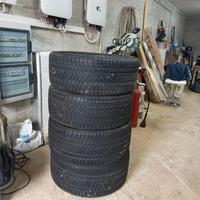 Pirelli Scorpion Winter 325/35 R22 285/40 R 22 GLE