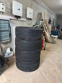 Pirelli Scorpion Winter 325/35 R22 285/40 R 22 GLE